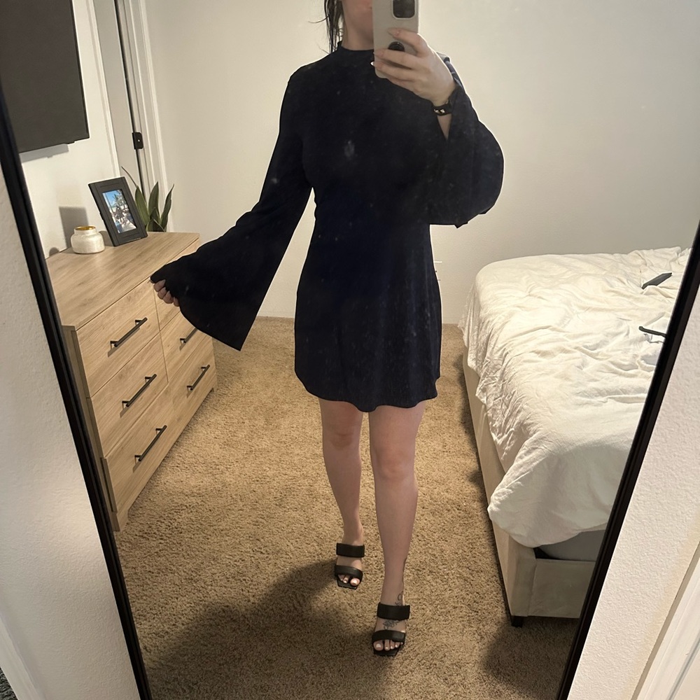 Nasty gal navy blue bell sleeve dress